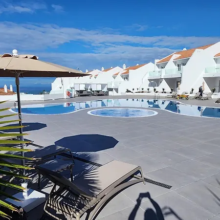 Modern New Apartment In Costa Adeje Lejlighed